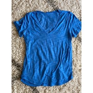 Lululemon v neck